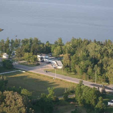 Edgewater Motel And Campground Temiskaming Shores Kültér fotó
